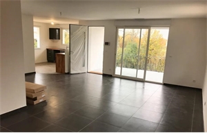 t5 à la location -   33370  FARGUES SAINT HILAIRE, surface 130 m2 location t5 - UBI484580198